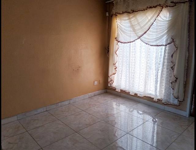 3 BEDROOM HOUSE FOR SALE IN SEBOKENG ZONE 14
